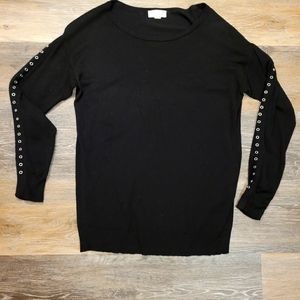 Black Magnolia Grace sweater